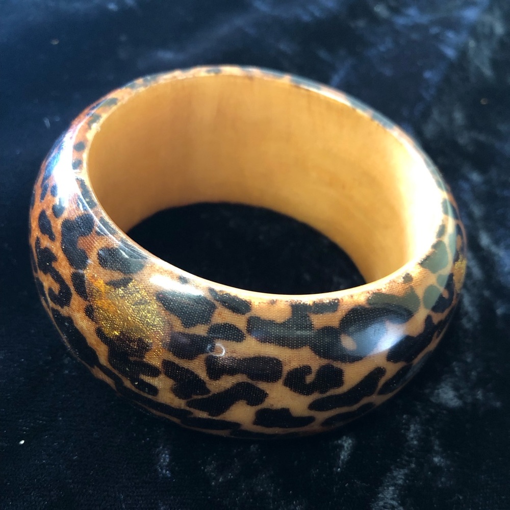 Leopard Bangle **5 for $30*